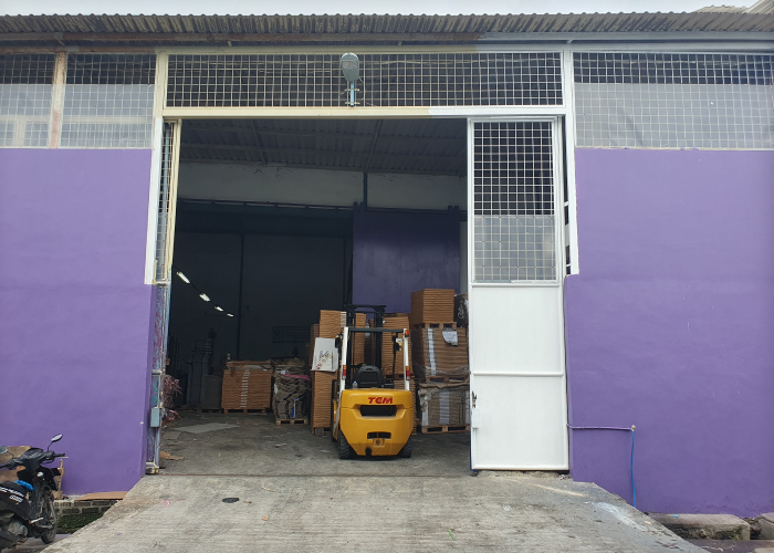 About Us Company Photo - Frontview